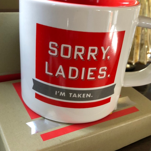 Sorry Ladies, I’m taken” NIB coffee mug - Picture 6 of 6
